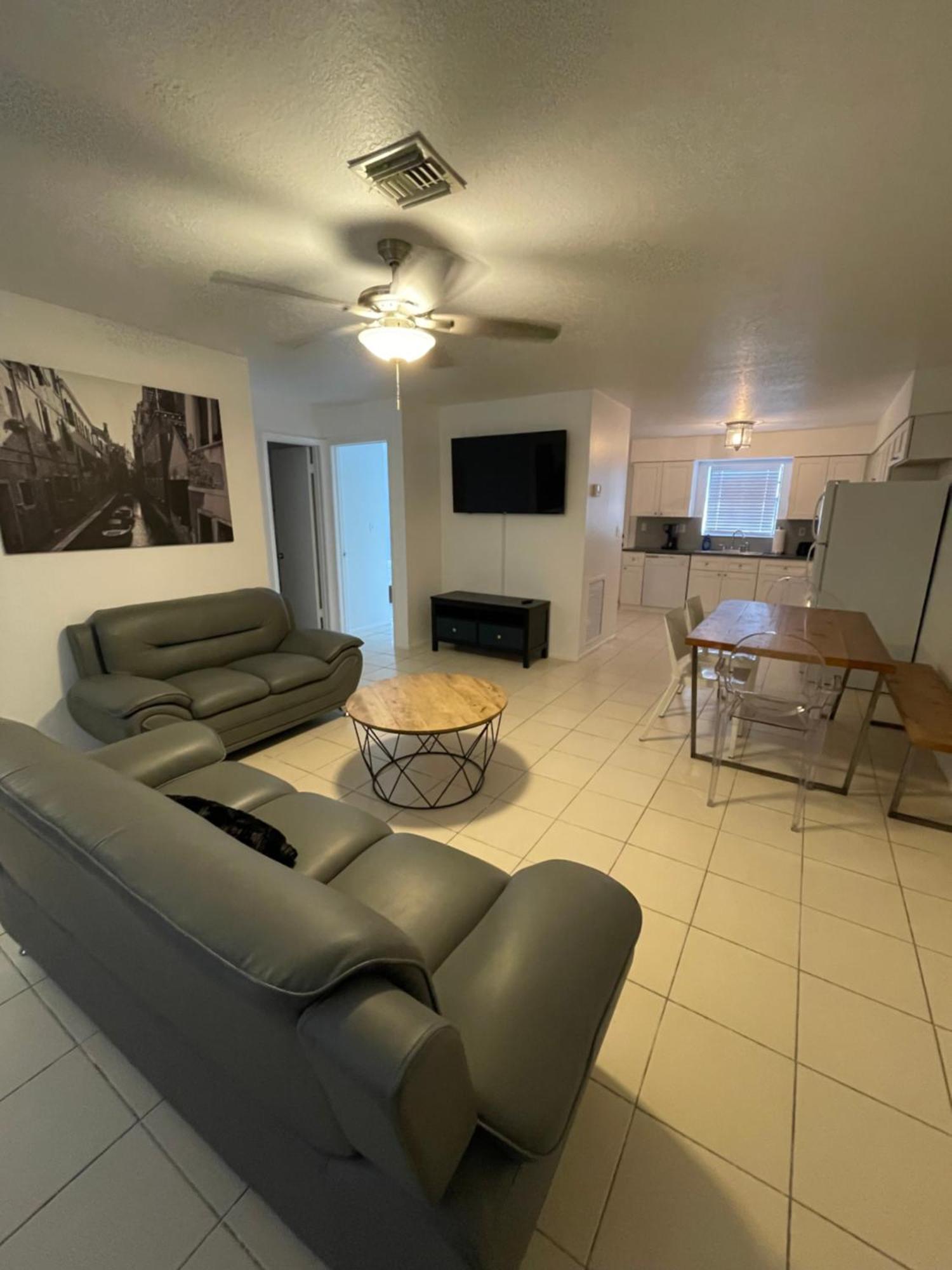 Cozy Downtown Apartments On Water Fort Lauderdale Esterno foto