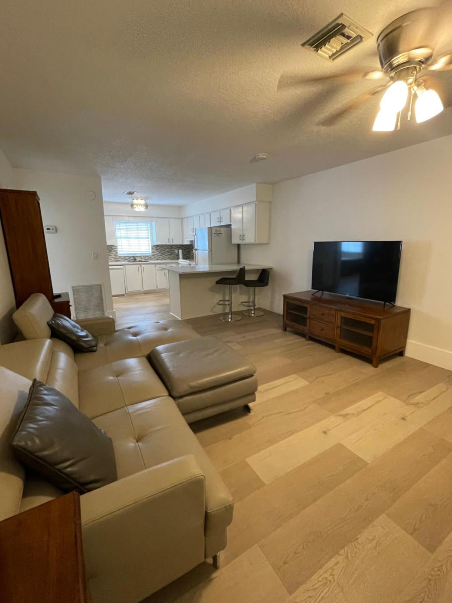 Cozy Downtown Apartments On Water Fort Lauderdale Esterno foto